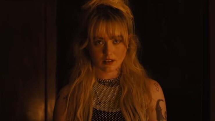 Kathryn Newton conta detalhes das gravações e de sua personagem no novo filme 'Abigail'