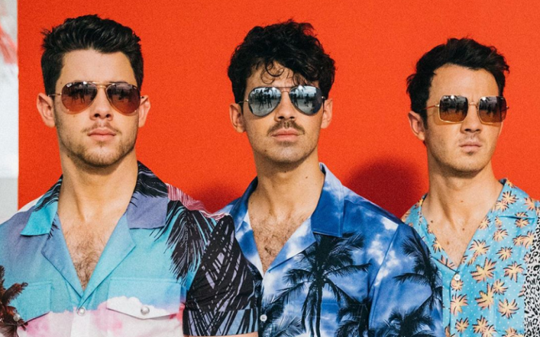 Jonas Brothers Divulgou O Nome Do Novo álbum E Os Fãs Só Descobriram Agora Entenda Febre Teen
