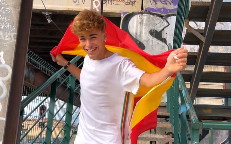 Now United: Instagram de Alex Mandon Rey desaparece e mãe do dançarino ...