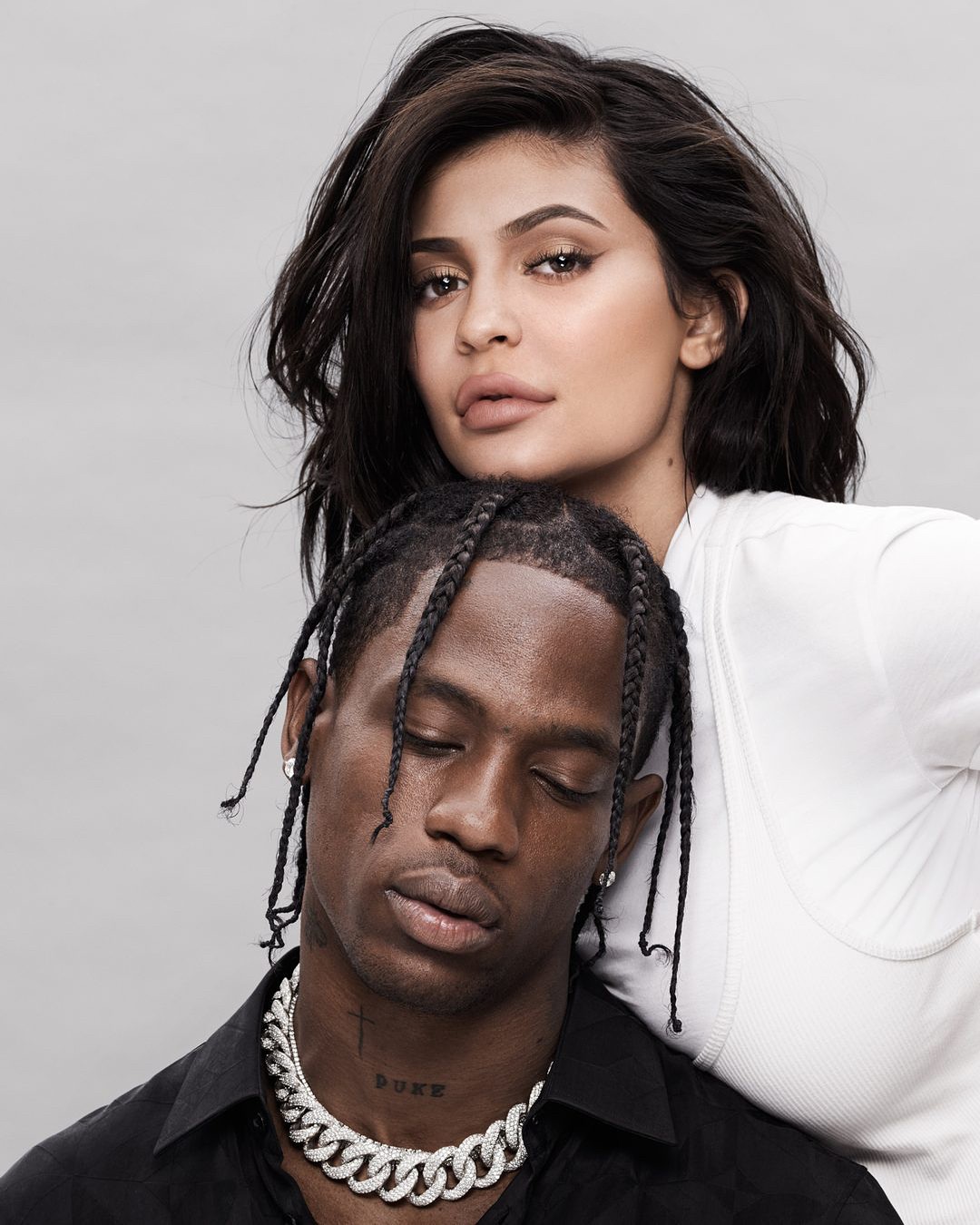 Kylie Jenner rebate rumores sobre relacionamento com Travis Scott
