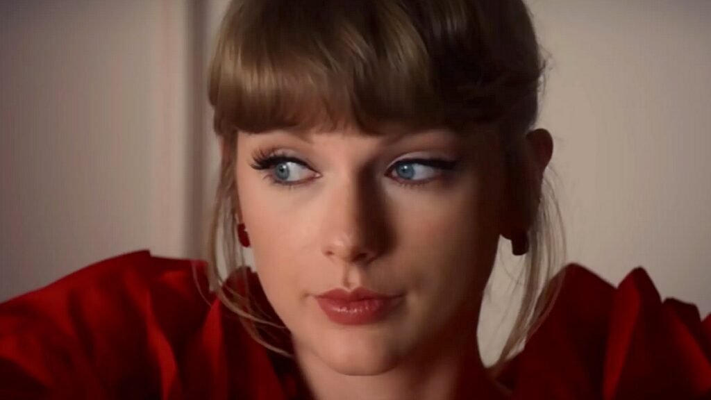 Segundo a Billboard, Taylor Swift quebrou um novo recorde de vendas em 2021; vem saber qual